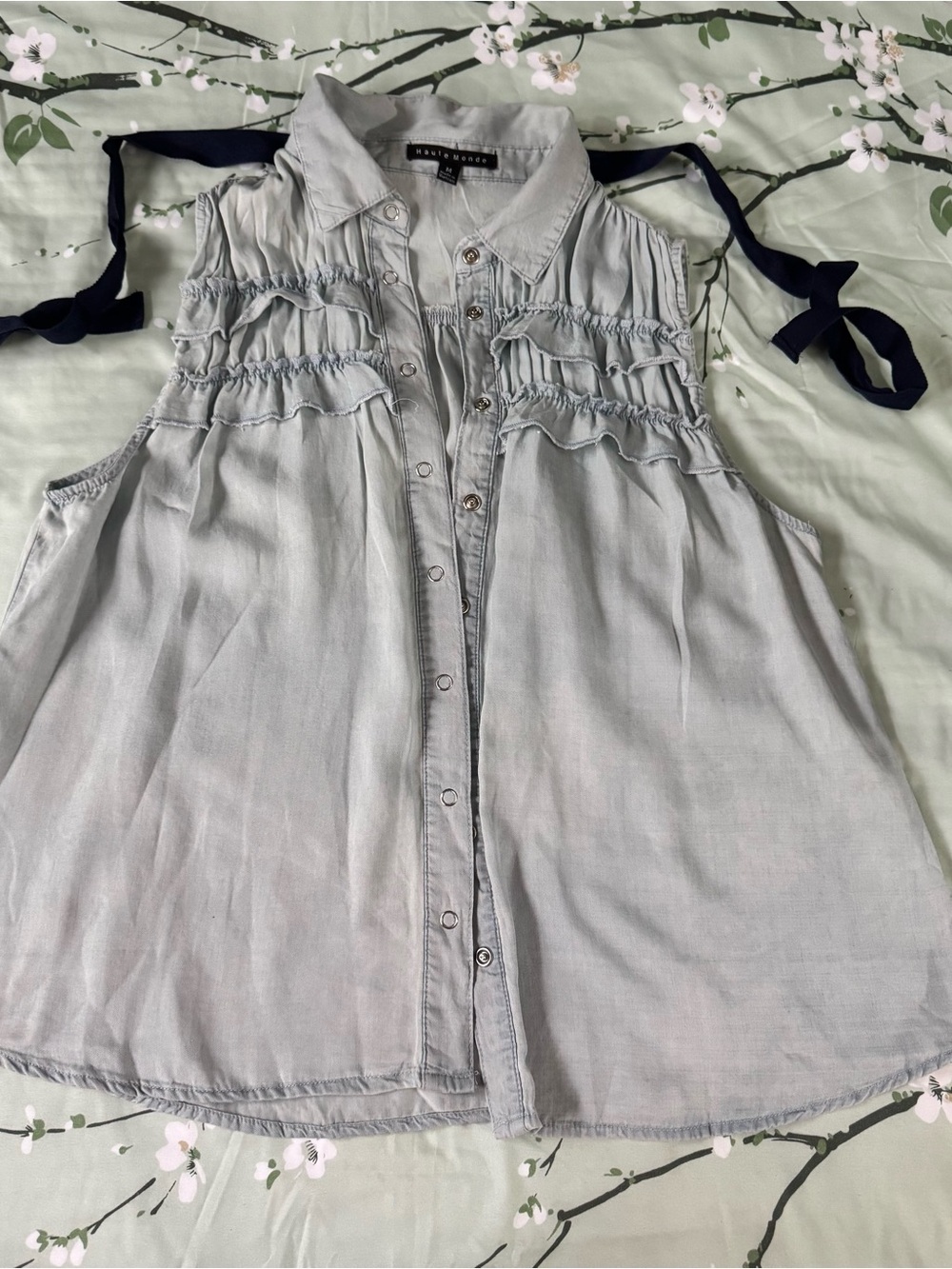 Women's Sleeveless Ruffle Button-Front Top - Light Blue-Never used, no tag.